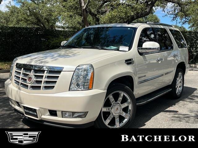 2014 Cadillac Escalade Vehicle Photo in SAN ANTONIO, TX 78230-1001