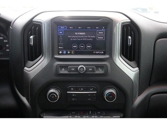 2020 Chevrolet Silverado 1500 Vehicle Photo in ROSENBERG, TX 77471-5675