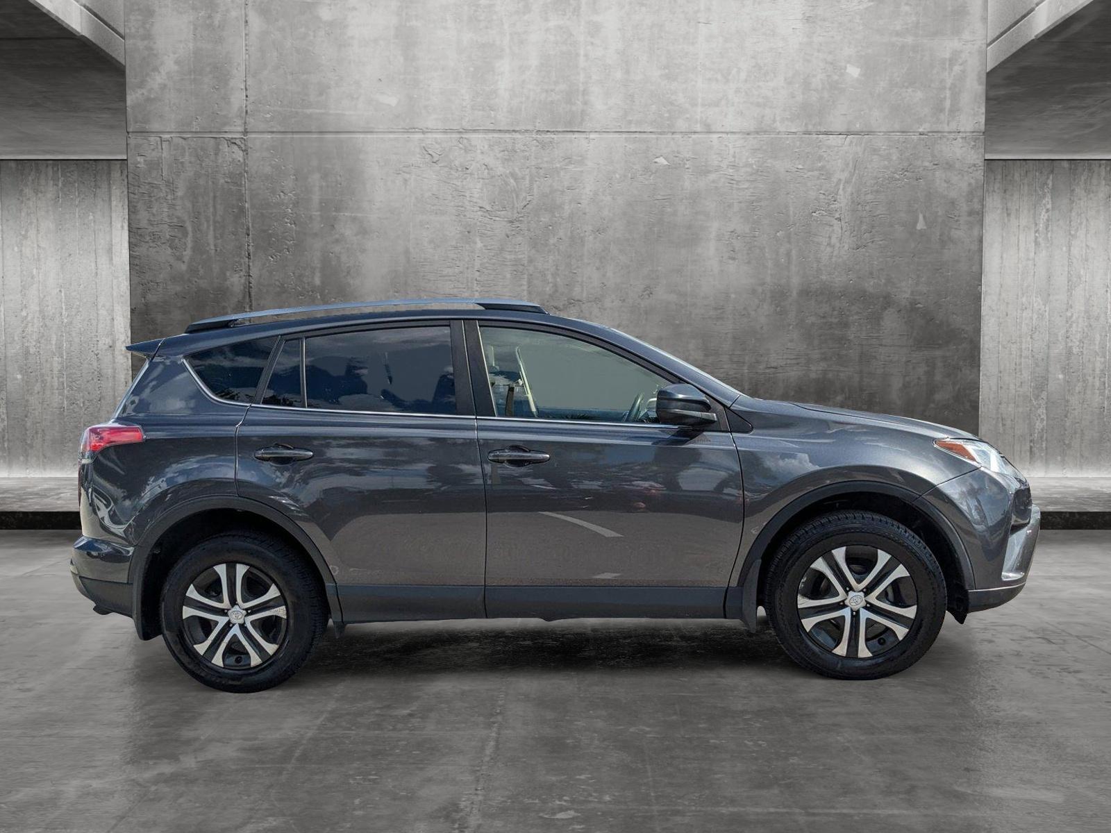 2018 Toyota RAV4 Vehicle Photo in Winter Park, FL 32792