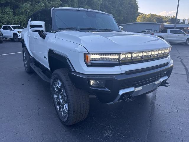 2025 GMC HUMMER EV SUV Vehicle Photo in MARION, NC 28752-6372