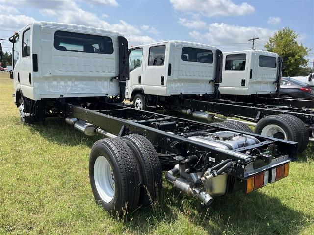 2025 Chevrolet Low Cab Forward 3500 Vehicle Photo in ALCOA, TN 37701-3235