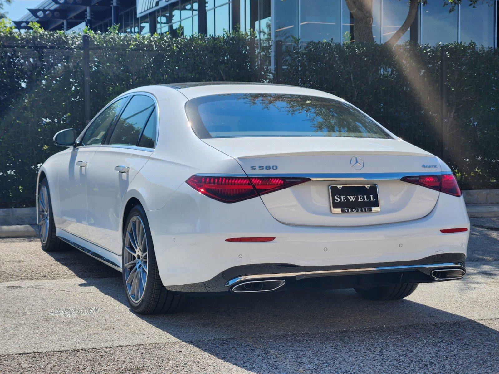 2025 Mercedes-Benz S-Class Vehicle Photo in HOUSTON, TX 77079