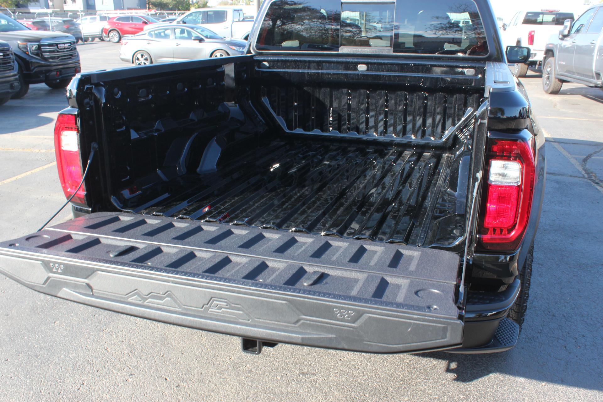 2024 GMC Canyon Vehicle Photo in AURORA, CO 80012-4011