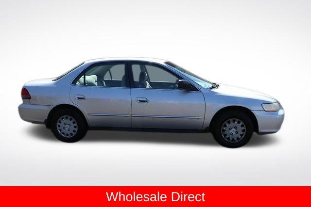 2001 Honda Accord Sedan Vehicle Photo in Salem, OR 97301