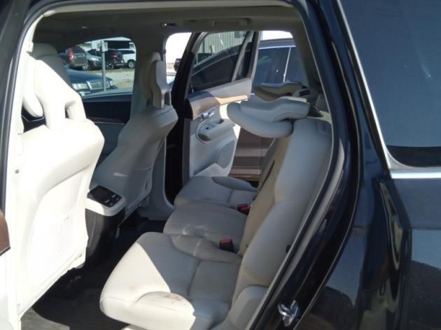 2021 Volvo XC90 Vehicle Photo in Houston, TX 77007