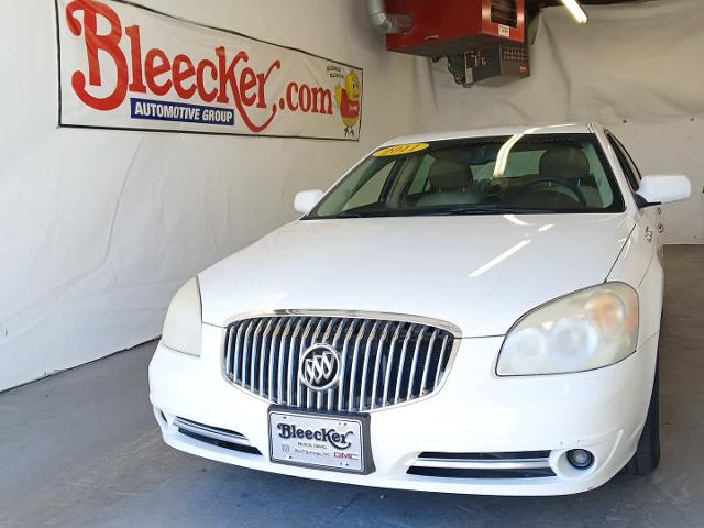 2011 Buick Lucerne Vehicle Photo in RED SPRINGS, NC 28377-1640