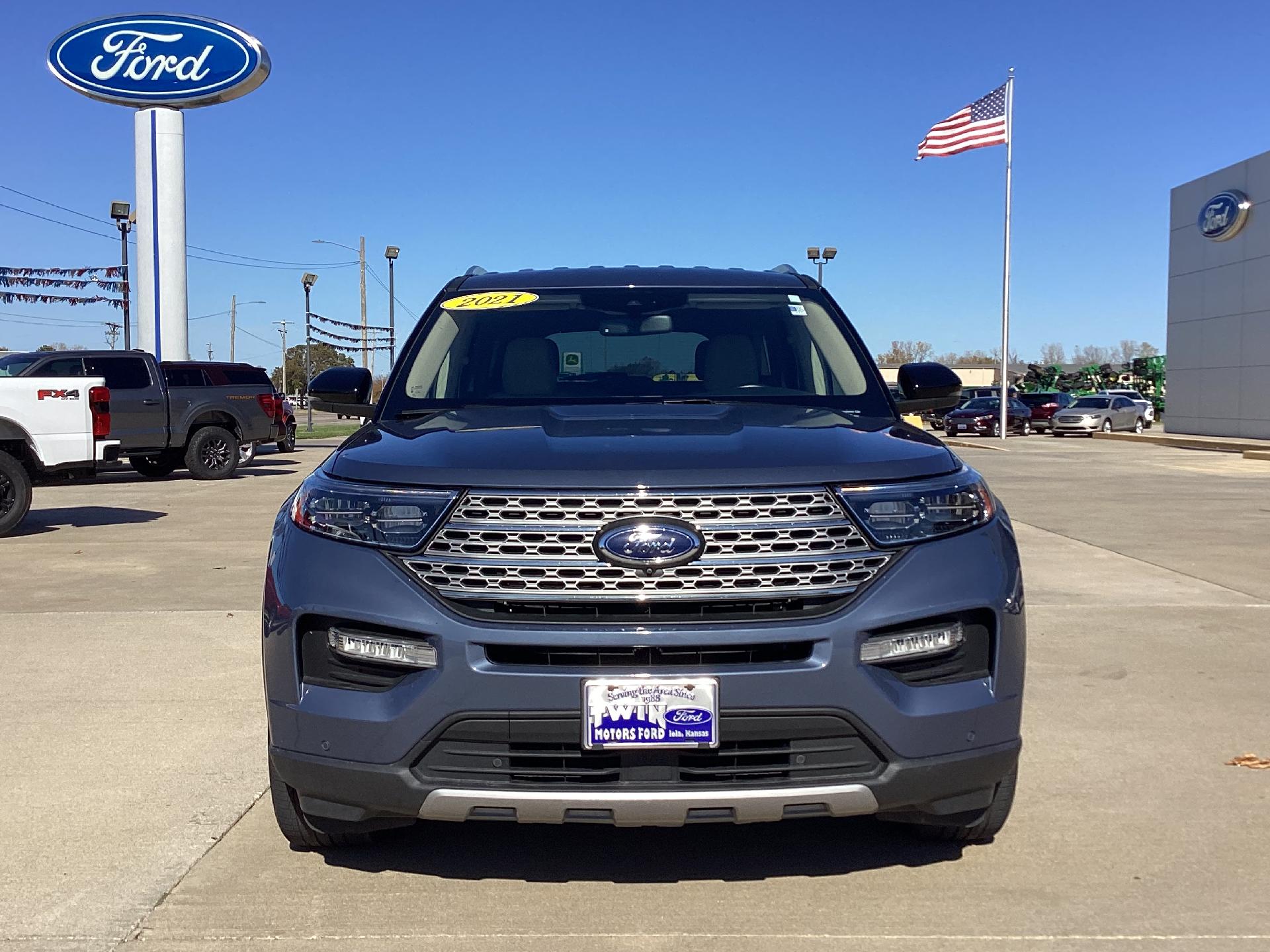 Used 2021 Ford Explorer Limited with VIN 1FMSK8FH5MGB70555 for sale in Kansas City