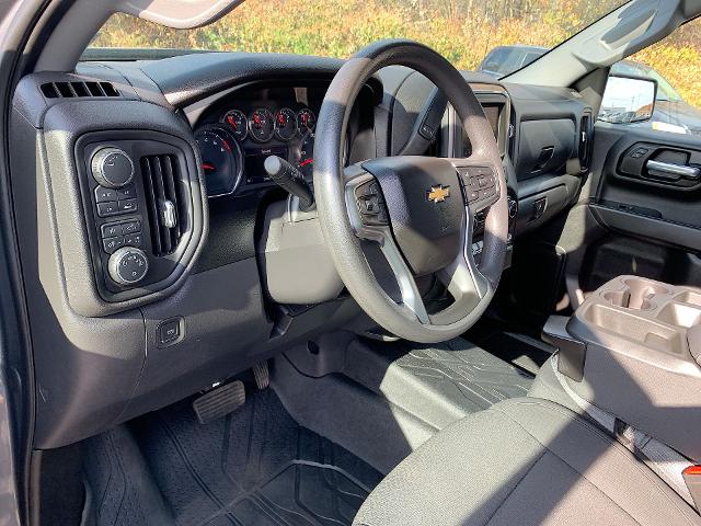 2021 Chevrolet Silverado 1500 Vehicle Photo in MOON TOWNSHIP, PA 15108-2571