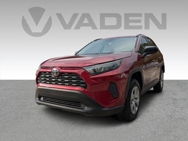 2019 Toyota RAV4 Vehicle Photo in BRUNSWICK, GA 31525-1881