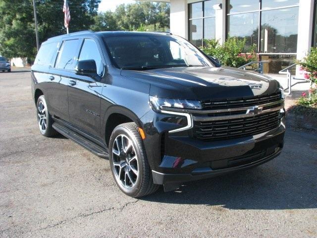 Used 2021 Chevrolet Suburban RST with VIN 1GNSCEKD4MR333999 for sale in Winnsboro, LA