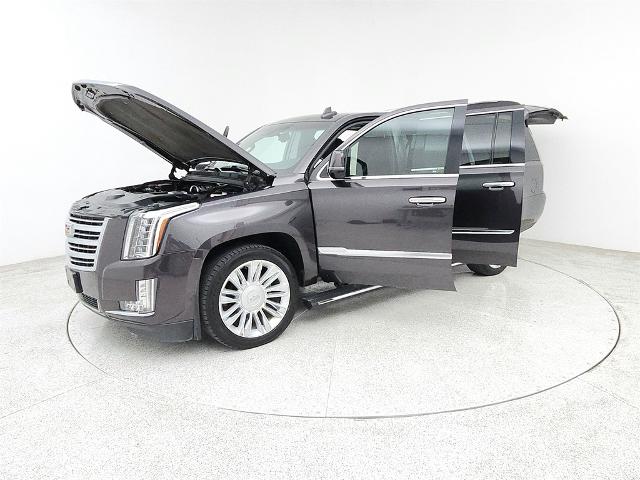 2016 Cadillac Escalade ESV Vehicle Photo in Grapevine, TX 76051