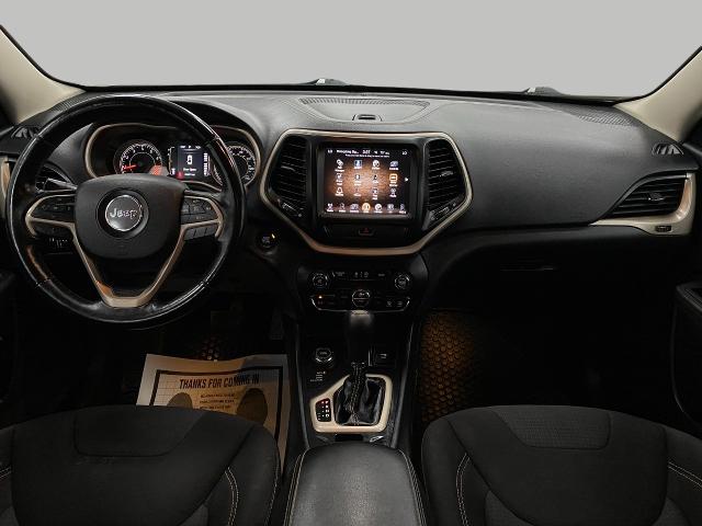 2015 Jeep Cherokee Vehicle Photo in Appleton, WI 54913