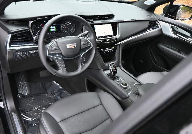 2024 Cadillac XT5 Vehicle Photo in NORWOOD, MA 02062-5222