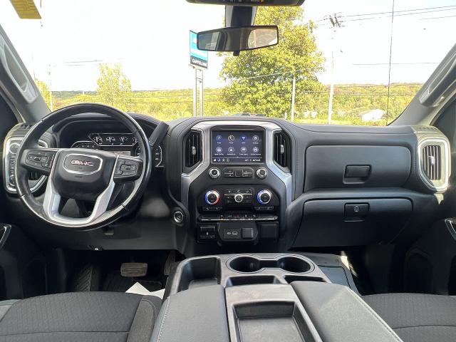 2021 GMC Sierra 1500 Vehicle Photo in BOSTON, NY 14025-9684