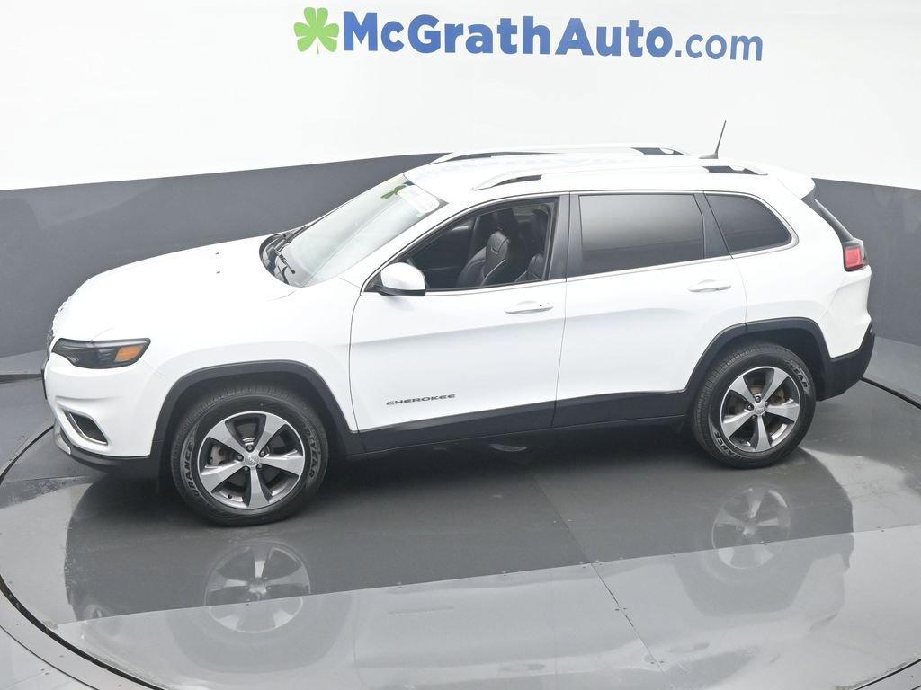 2019 Jeep Cherokee Vehicle Photo in Cedar Rapids, IA 52402