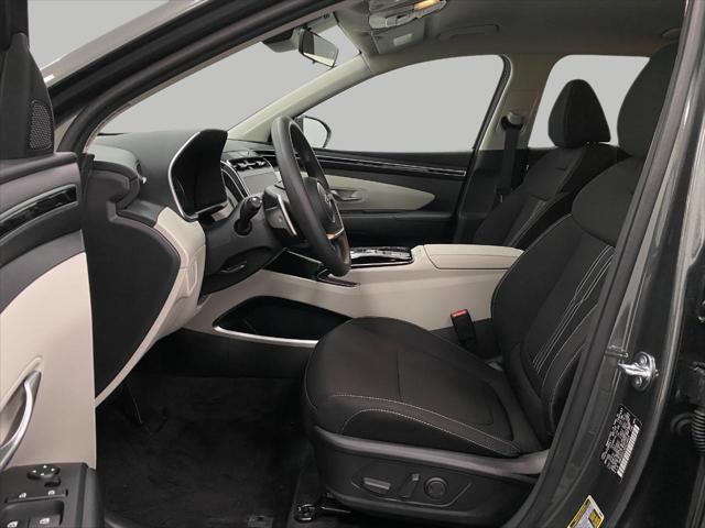 2024 Hyundai TUCSON Hybrid Vehicle Photo in Appleton, WI 54913