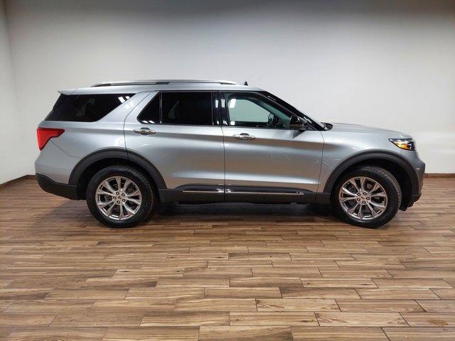 2022 Ford Explorer Vehicle Photo in SAUK CITY, WI 53583-1301