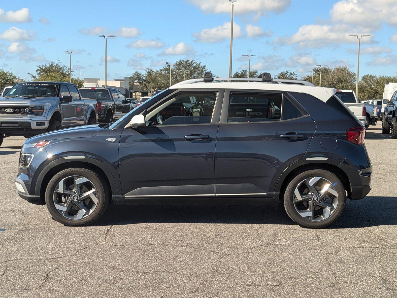 2021 Hyundai VENUE Vehicle Photo in St. Petersburg, FL 33713