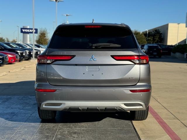 2022 Mitsubishi Outlander Vehicle Photo in Grapevine, TX 76051