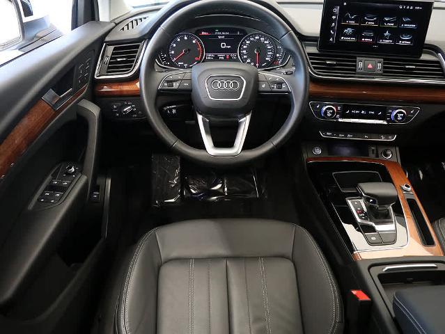 2022 Audi Q5 Vehicle Photo in LIBERTYVILLE, IL 60048-3287