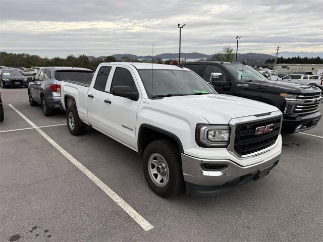 2016 GMC Sierra 1500 Vehicle Photo in ALCOA, TN 37701-3235