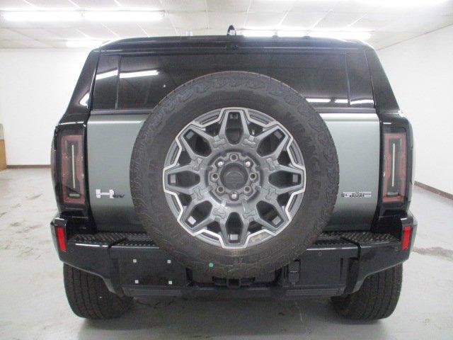 2024 GMC HUMMER EV SUV Vehicle Photo in BATTLE CREEK, MI 49037-8454