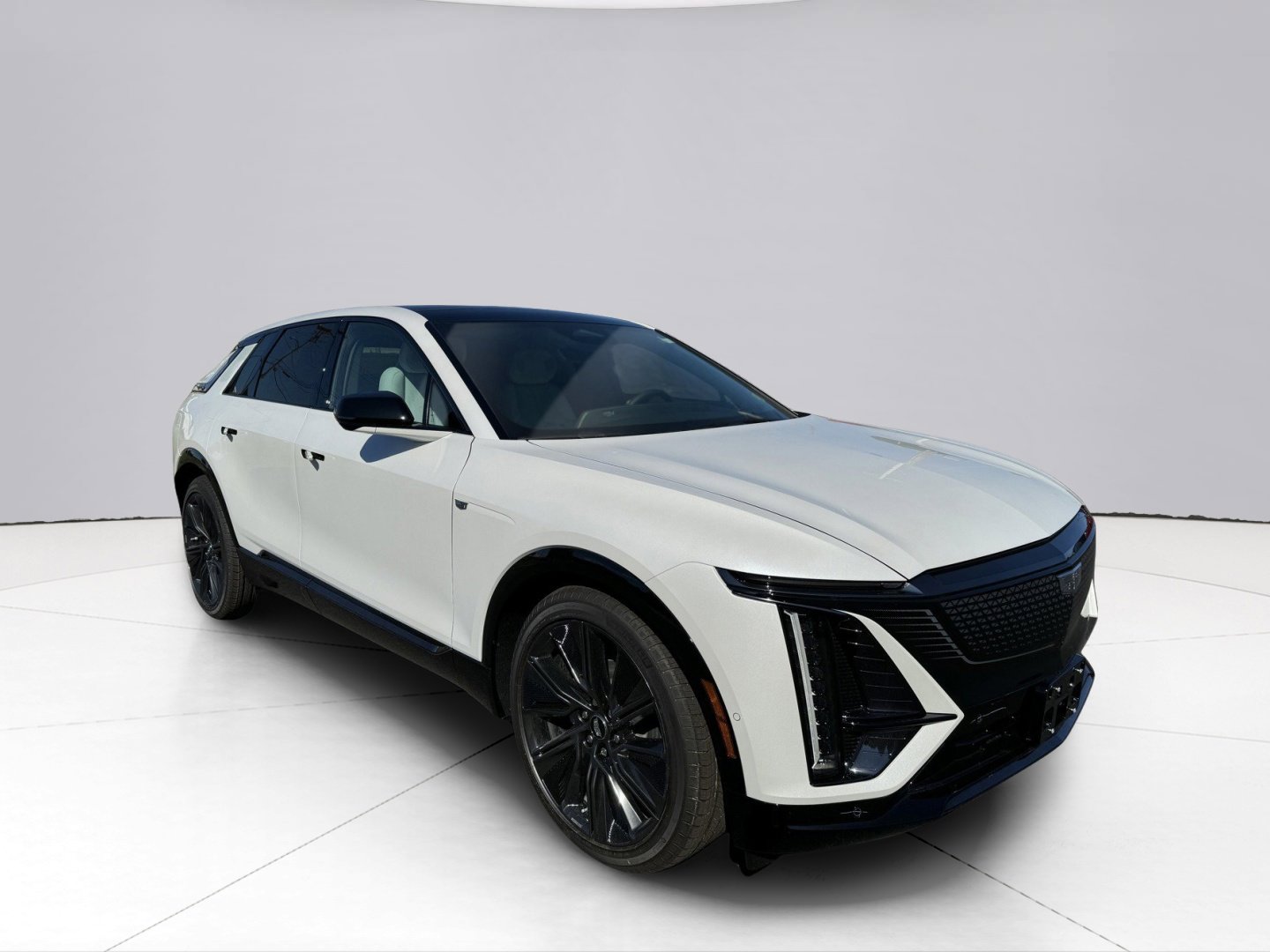 2024 Cadillac LYRIQ Vehicle Photo in LEOMINSTER, MA 01453-2952