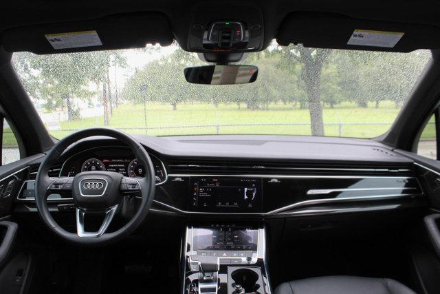 2023 Audi Q7 Vehicle Photo in HOUSTON, TX 77090