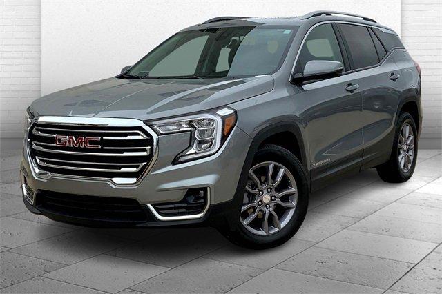 2023 GMC Terrain Vehicle Photo in TOPEKA, KS 66609-0000