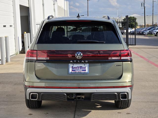 2024 Volkswagen Atlas Vehicle Photo in WEATHERFORD, TX 76087