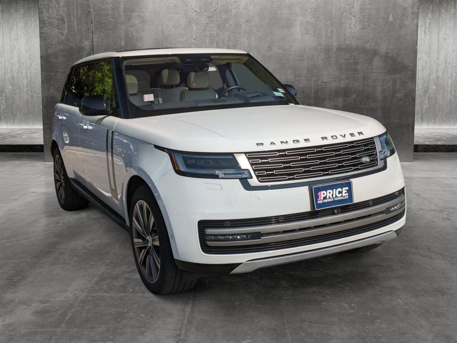 2023 Land Rover Range Rover Vehicle Photo in Bethesda, MD 20852