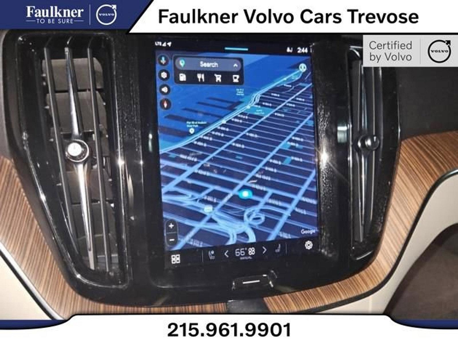 2022 Volvo XC60 Vehicle Photo in Trevose, PA 19053