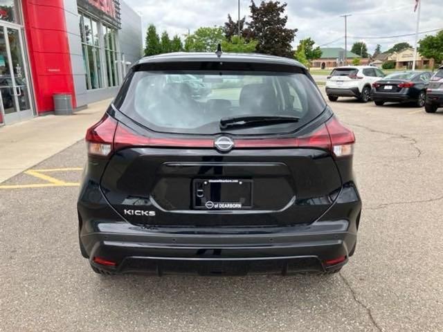 2024 Nissan Kicks Vehicle Photo in Canton, MI 48188