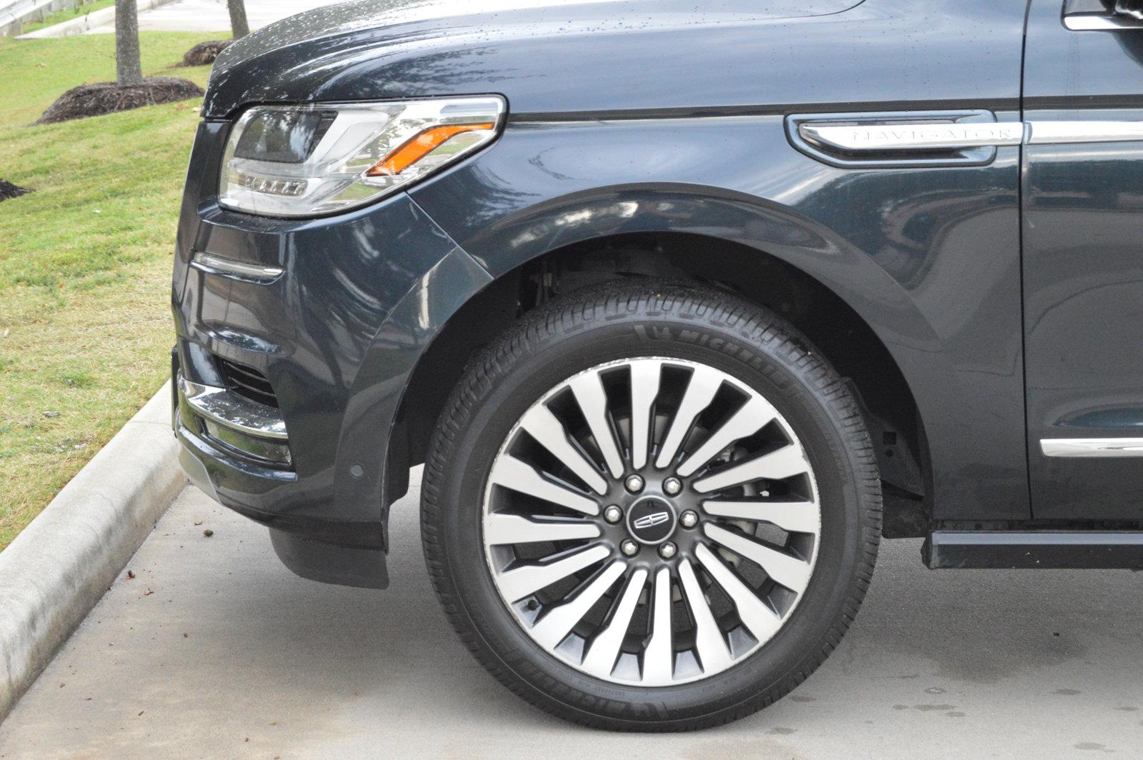 2021 Lincoln Navigator L Vehicle Photo in Houston, TX 77090