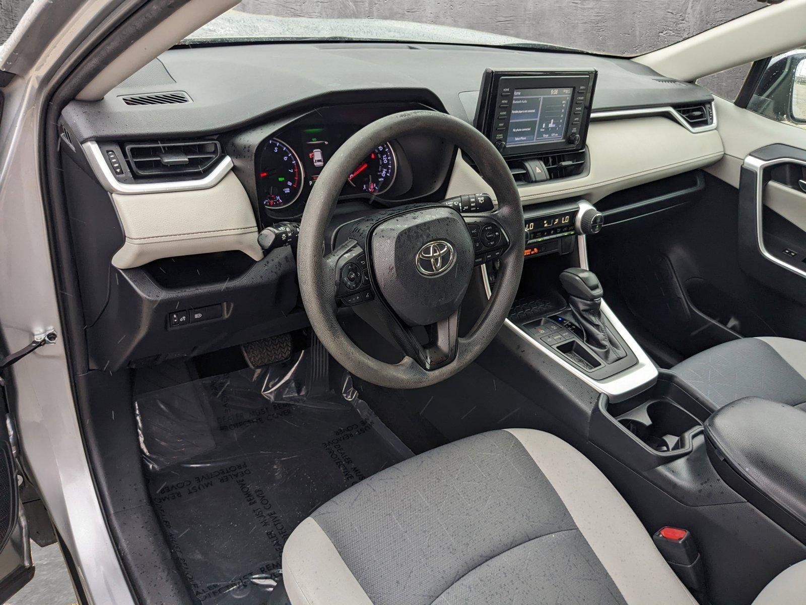 2019 Toyota RAV4 Vehicle Photo in Davie, FL 33331