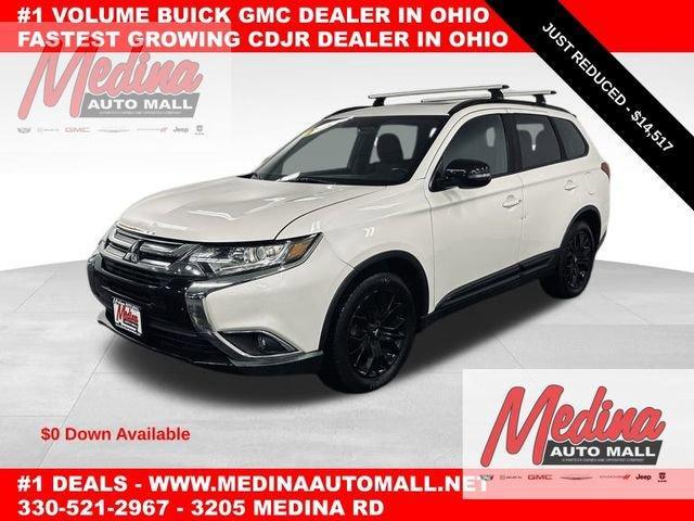 2018 Mitsubishi Outlander Vehicle Photo in MEDINA, OH 44256-9631