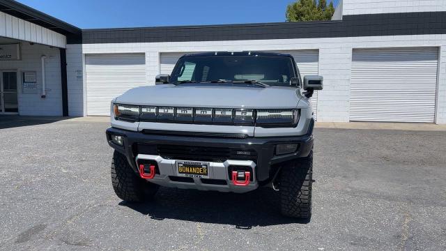 2024 GMC HUMMER EV SUV Vehicle Photo in TURLOCK, CA 95380-4918