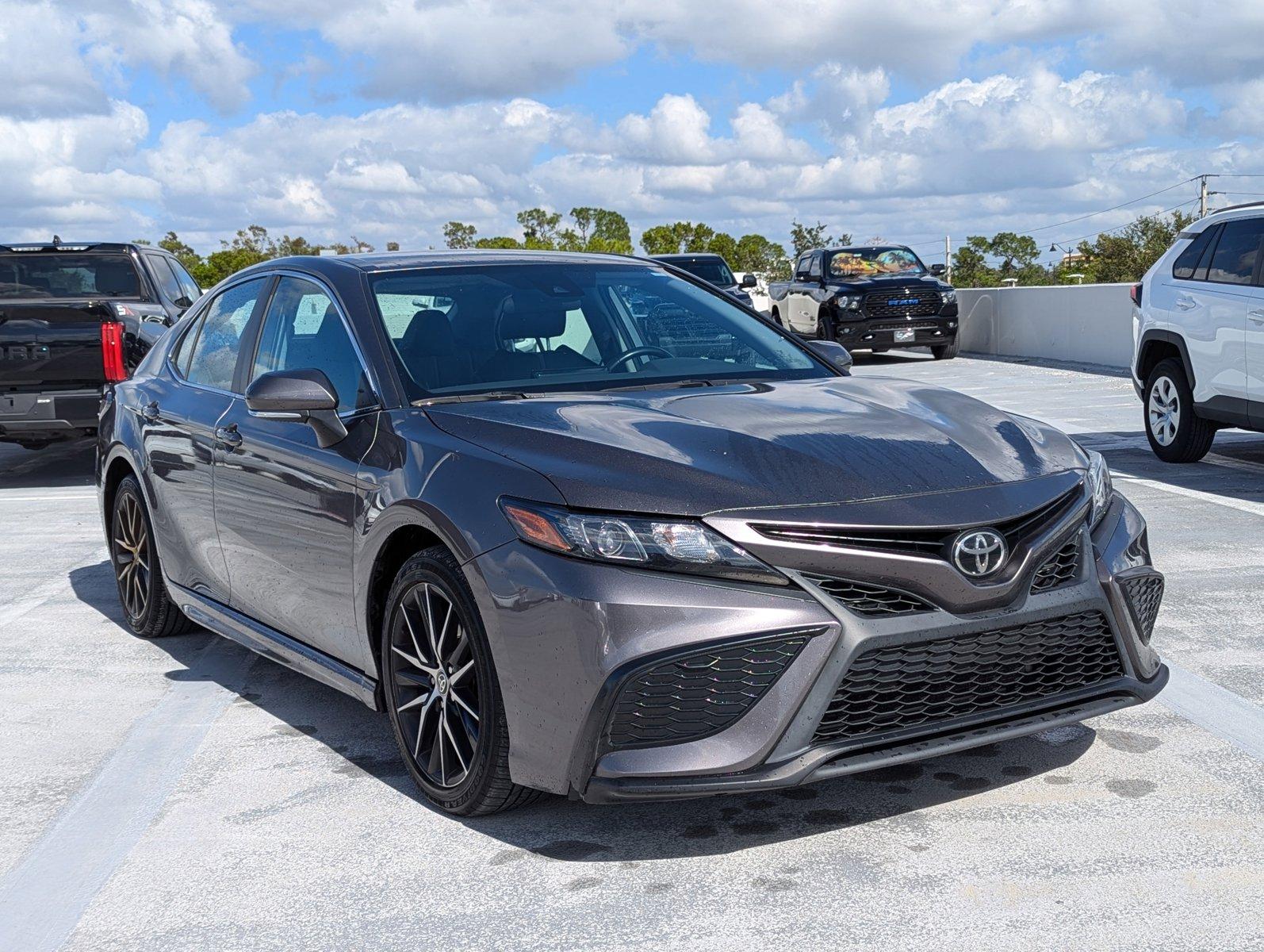 2022 Toyota Camry Vehicle Photo in Ft. Myers, FL 33907