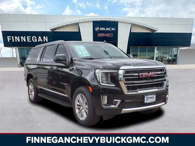 2024 GMC Yukon XL Vehicle Photo in ROSENBERG, TX 77471-5675