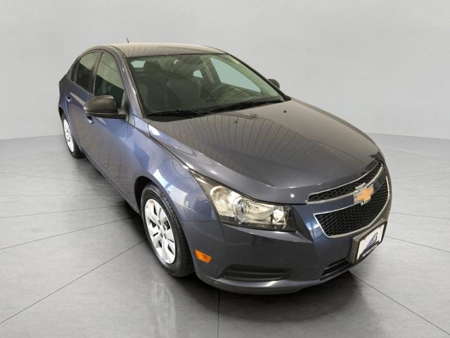 2013 Chevrolet Cruze Vehicle Photo in GREEN BAY, WI 54303-3330