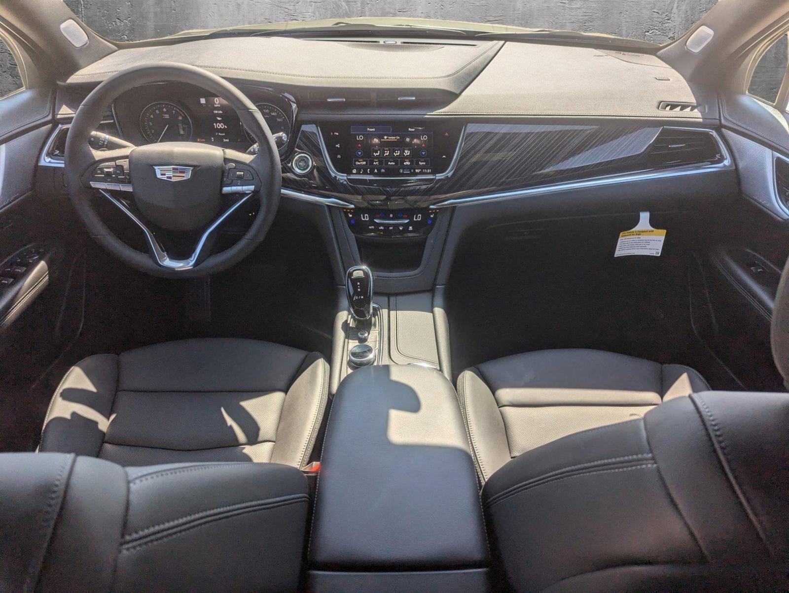 2025 Cadillac XT6 Vehicle Photo in CORPUS CHRISTI, TX 78412-4902