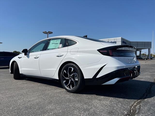 2024 Hyundai SONATA Vehicle Photo in O'Fallon, IL 62269