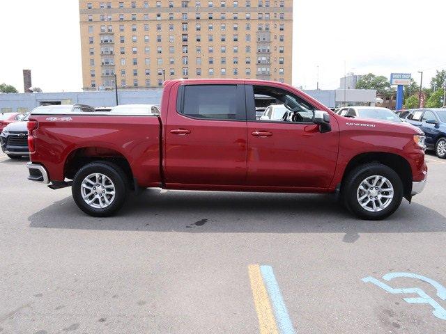 Used 2022 Chevrolet Silverado 1500 LT with VIN 3GCPDDEK6NG506584 for sale in Detroit, MI