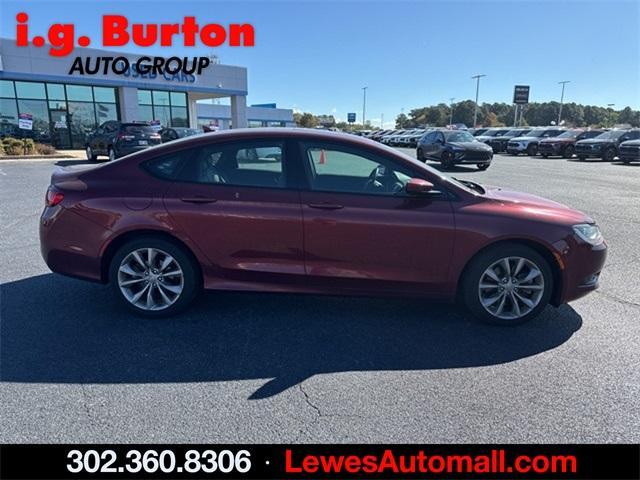 2015 Chrysler 200 Vehicle Photo in LEWES, DE 19958-4935