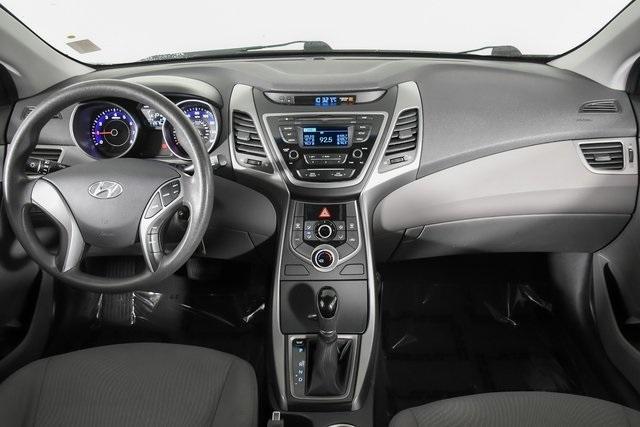 2016 Hyundai ELANTRA Vehicle Photo in Puyallup, WA 98371