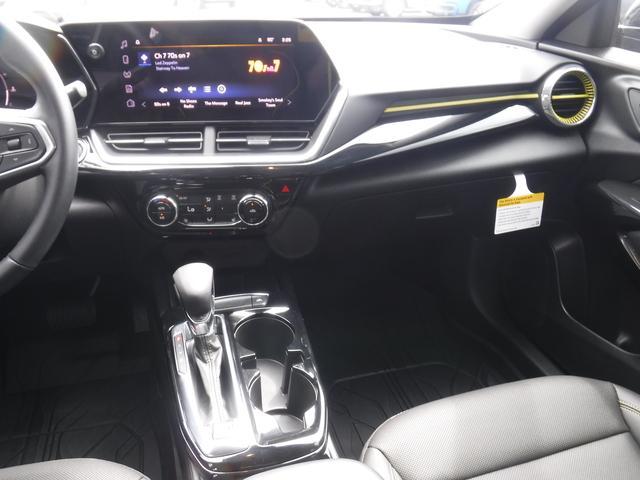 2025 Chevrolet Trax Vehicle Photo in JASPER, GA 30143-8655