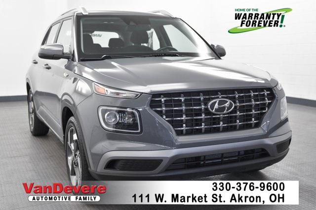 2021 Hyundai VENUE Vehicle Photo in AKRON, OH 44303-2330