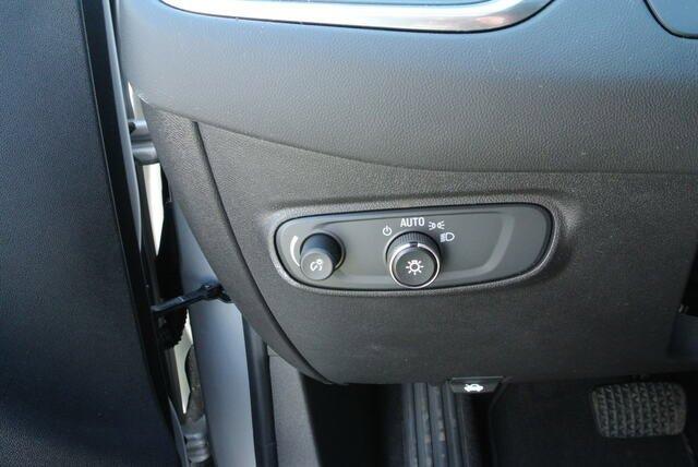 2021 Chevrolet Equinox Vehicle Photo in DETROIT, MI 48207-4102