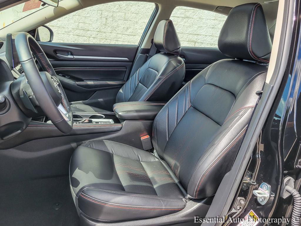 2023 Nissan Altima Vehicle Photo in Saint Charles, IL 60174