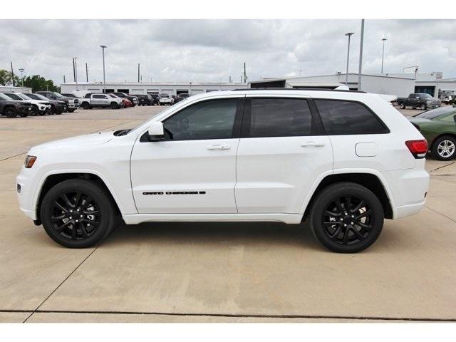 2022 Jeep Grand Cherokee WK Vehicle Photo in ROSENBERG, TX 77471-5675